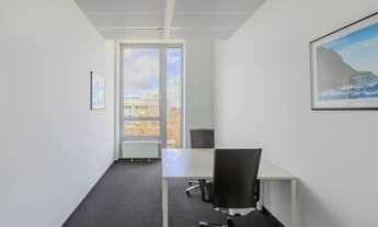 Imagem 2: Associações de escritório flexíveis em Salvador, Tropical Center