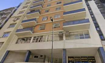 Imagem: Dois dormitórios com elevador, no Centro