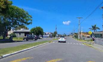 Imagem 7: Casa de material