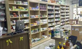 Imagem 2: Loja de produtos naturais a venda no parque Atheneu