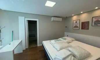 Imagem 5: CASA DUPLEX DE ALTO PADRÃO COM 300M² 3 SUÍTES AMPLAS E CLIMATIZADAS, SALA ESPAÇOSA PARA 2