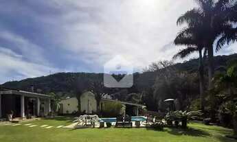 Imagem 2: Casa para venda com 5 quartos, 1296m² - Albuquerque - Teresópolis/RJ