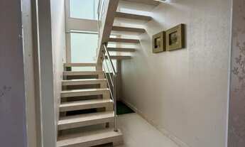 Imagem 7: Casa para venda 5/4 dormitórios com Piscina privativa em Buraquinho