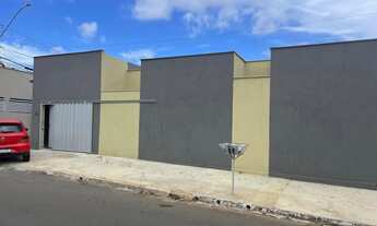 Imagem 2: Imóvel para venda tem 220 metros quadrados com 3 quartos em Parque Atheneu - Goiânia - GO