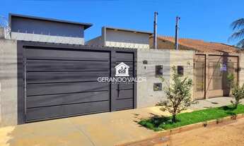 Imagem 2: Casa Espaçosa - Oportunidade