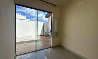 Imagem 7: Casa com 2 Quartos no Jardim Silvestre Bauru Amplo Quintal