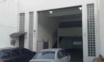 Imagem: Galpão com 350 m² para locação na zona