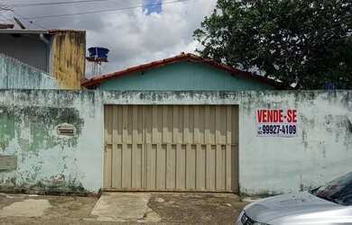 Imagem: Casa na rua 18c GARAVELO 50 METROS DA IGUALDADE