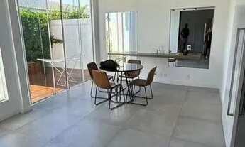 Imagem: Casa em Condomínio com 4 Quarto(s) e 8