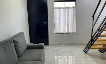 Imagem: Alugo apt de 1/4, tipo kitnet duplex, todo