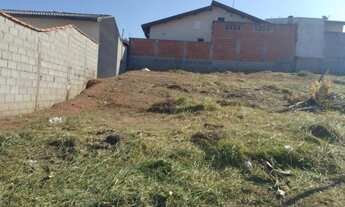 Imagem 2: Lindo terreno Terreno / lote com venda por R$210.000