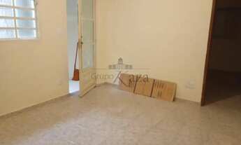 Imagem 2: Oportunidade - Casa Térrea - Jardim Americano - 2 Dormitórios - 88m²