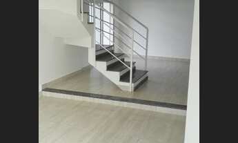 Imagem 3: Sobrado para Venda em Almirante Tamandaré, LAMENHA PEQUENA, 3 dormitórios, 1 suíte, 3 banh