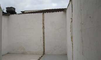 Imagem 2: Casa para venda com 75 metros quadrados com 2 quartos