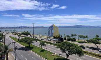 Imagem 2: Lindo apartamento com 3 dormitórios sendo 1 suíte à venda, por R$ 2.200.000 - Agronômica