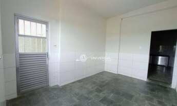 Imagem 2: Casa com 1 quarto para alugar, 32 m² por R$ 600/mês - Lourdes - Juiz de Fora/MG