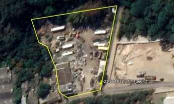 Imagem: Terreno de 6760 m² no bairro da Caputera