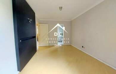 Imagem 3: Casa de condomínio para venda possui 147 metros quadrados com 4 quartos