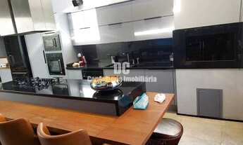 Imagem 4: Casa para venda tem 195 metros quadrados com 3 quartos em Boa Vista - Curitiba - PR