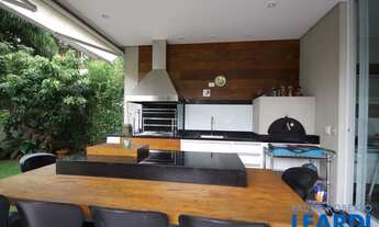 Imagem 2: CASA EM CONDOMÍNIO - ALPHAVILLE - SP