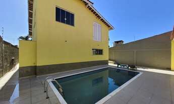 Imagem 6: Sobrado para venda tem 224 metros quadrados com 5 quartos em Jardim Grandesp - Itanhaém