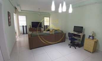 Imagem 2: Excelente apartamento à venda, repaginado, com materiais de primeira qualidade. 2 dormitór