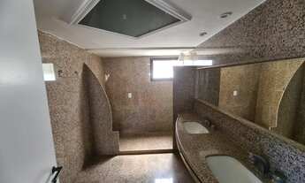 Imagem 6: Apartamento para venda possui 330 metros quadrados com 3 quartos em Mucuripe - Fortaleza