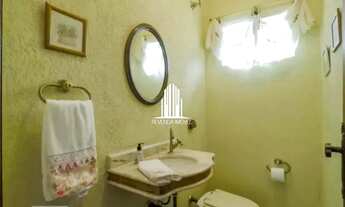 Imagem 2: Casa à venda com 250m², 3 quartos e 8 vagas