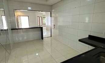 Imagem 5: Casa para venda possui 230 metros quadrados com 2 quartos