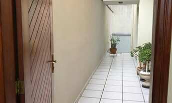 Imagem 3: Sobrado para aluguel e venda possui 290 metros quadrados com 3 quartos