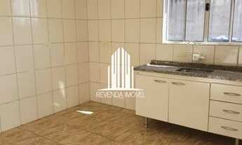 Imagem 2: Casa assobradada com 1 dorm e 2 vagas de garagem