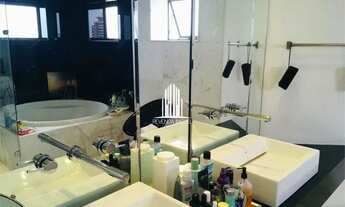 Imagem 16: Apartamento no Condomínio Falstaff House no Morumbi com 550m² 3 suítes 6 banheiros 5 vaga