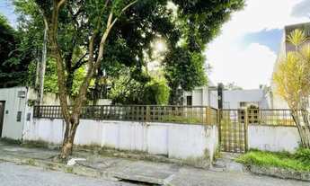 Imagem 2: Casa 5 Dormitórios - Bairro Poço da Panela