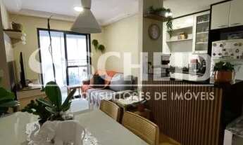 Imagem 4: Apartamento recém reformado 55m² com 2 dormitórios e 1 vaga à venda com 55 m²