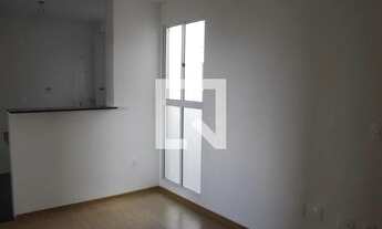 Imagem 3: Apartamento para Aluguel - Jansen, 2 Quartos, 40 m2