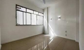 Imagem 7: Apartamento para venda tem 75 metros quadrados com 2 quartos em Icaraí - Niterói - RJ