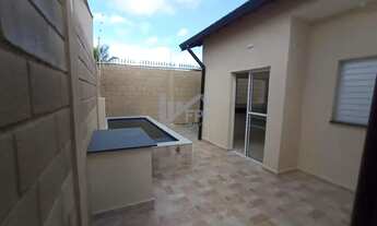 Imagem 4: Casa com piscina em condomínio no bairro Cibratel em Itanhaém