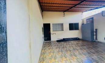 Imagem: Encantadora casa à venda! contando com