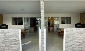 Imagem 2: Casa para aluguel e venda possui 68 metros quadrados com 2 quartos, suíte e mobiliado