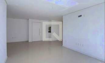 Imagem 2: Apartamento para Aluguel - Jardim Botânico, 2 Quartos, 65 m2