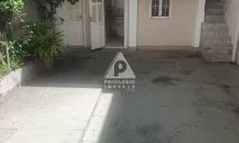 Imagem 3: Casa de rua à venda, 3 quartos, 1 suíte, 1 vaga, Laranjeiras - RIO DE JANEIRO/RJ