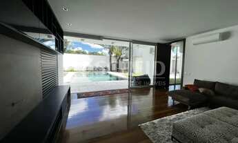 Imagem 5: Casa de 850 AUm² com 3 Suítes à venda na Região do Jardim América