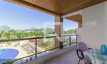 Imagem 7: Apartamento para Aluguel - Itacorubi, 2 Quartos, 122 m2