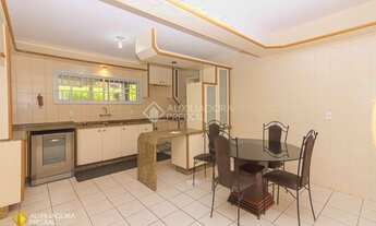 Imagem 4: Casa para venda tem 247m² com 4 quartos em Córrego Grande - Florianópolis - SC