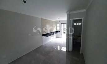 Imagem 6: Sobrado a venda no Jardim Prudência com 3 quartos, sendo 1 suíte, 2 vagas, quintal com chu