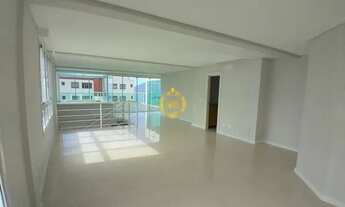 Imagem 6: COBERTURA NA QUADRA DO MAR EM BALNEÁRIO CAMBORIÚ