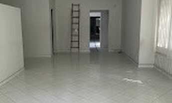 Imagem 3: CASA COMERCIAL COM 14 SALAS E 7 BANHEIROS