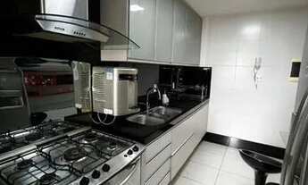 Imagem 7: Morar perto do mar e ter a comodidade de ter tudo pertinho do seu alcance. Belíssimo apart