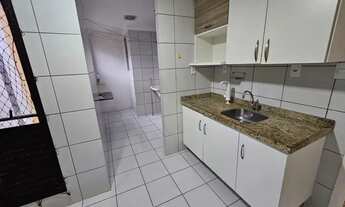 Imagem 3: Apartamento para aluguel possui 120 metros quadrados com 3 quartos em Ponta D'Areia