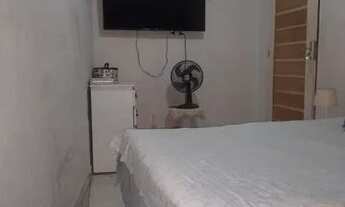 Imagem 2: VENDO CASA RUA DE COMÉRCIO